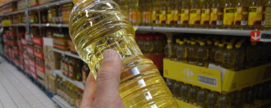 Las ventas de aceite de girasol crecen en 2017 mientras que el de oliva cae